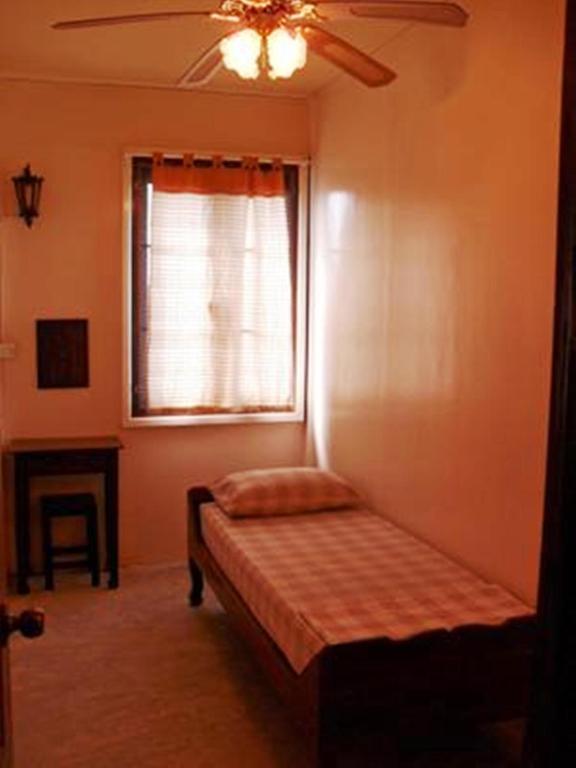 Albergue Yha Bangkok Airport Bang Phli Habitación foto