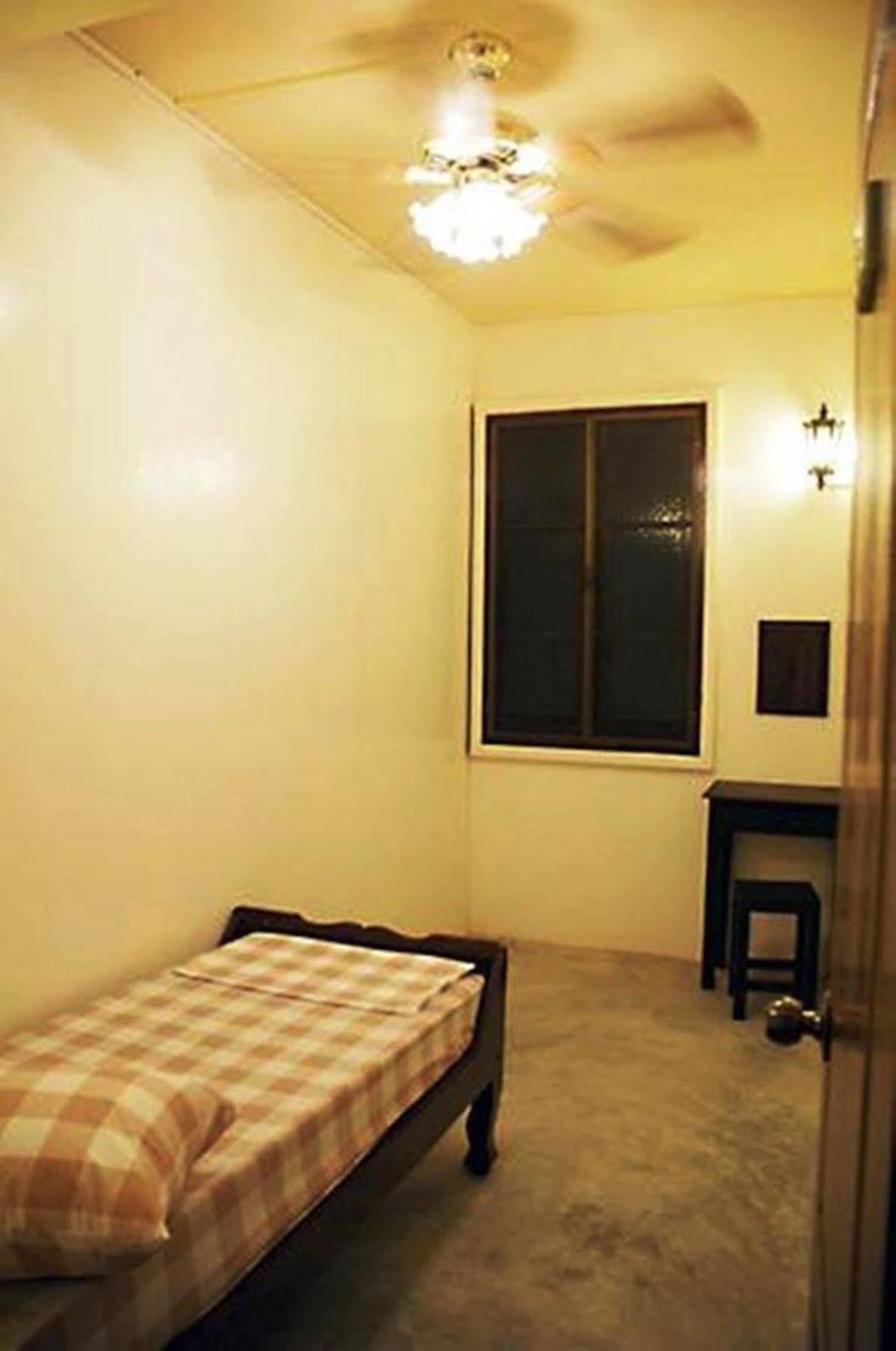 Albergue Yha Bangkok Airport Bang Phli Exterior foto